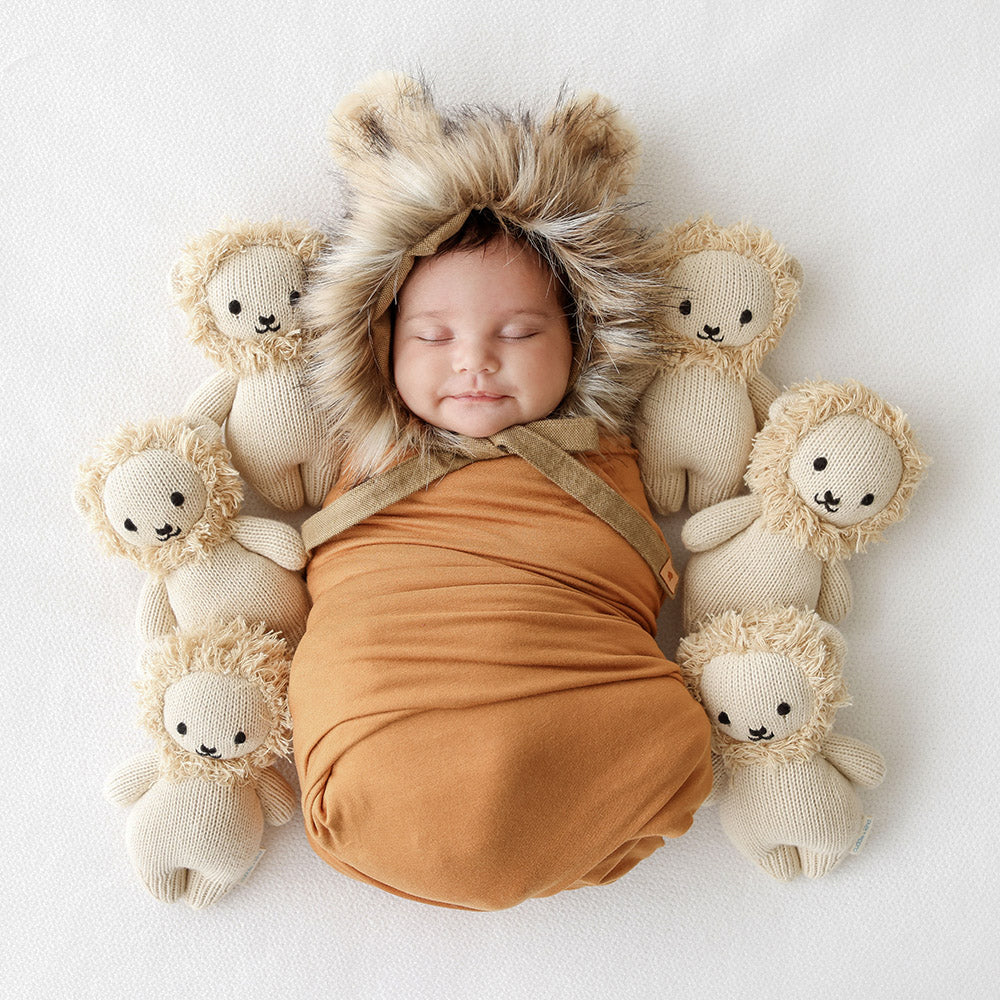 Baby Lion-Cuddle + Kind-Little Soldiers