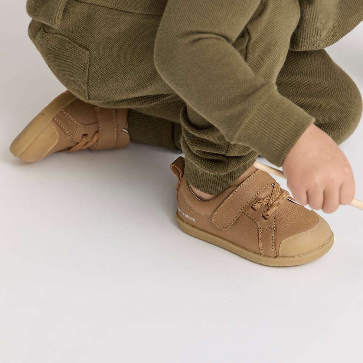 Baby boy sales tan shoes