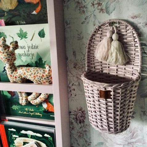 Wicker Wall Basket - Dusty Pink